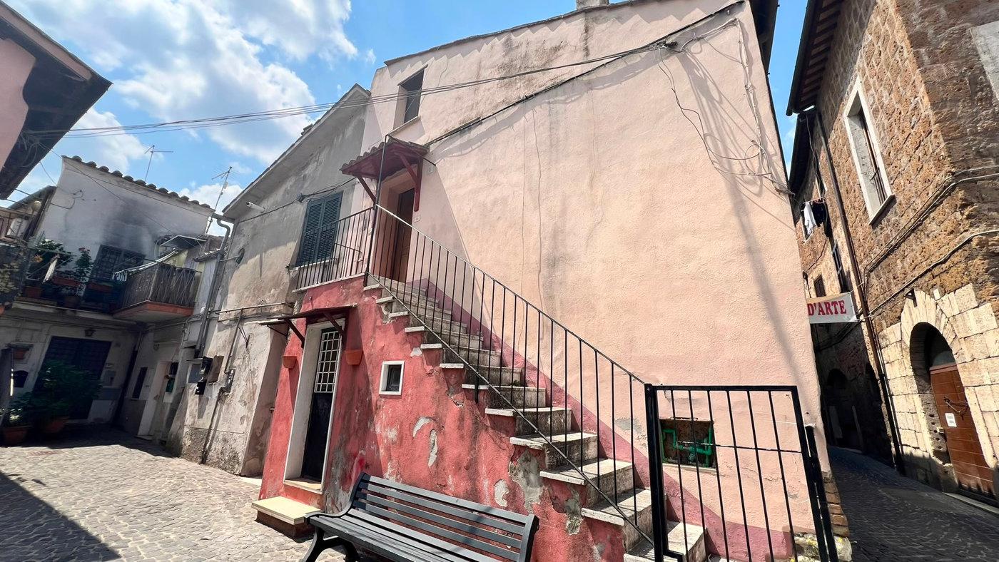 Appartamento in Via Vinciolino 6, Civita Castellana