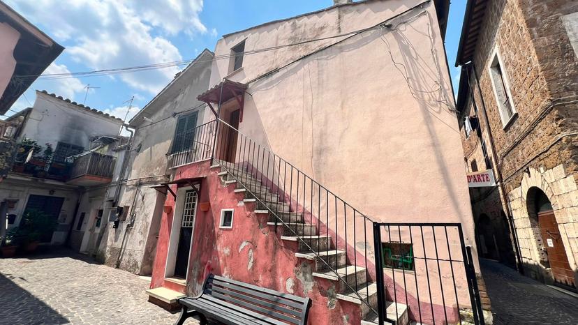 Appartamento in Via Vinciolino 6, Civita Castellana