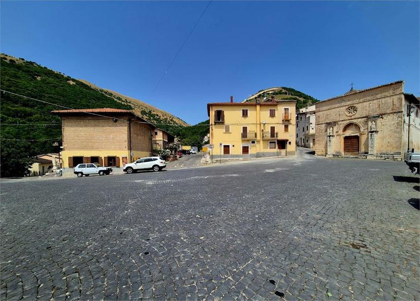Casa indipendente in Via Canale 1, Cocullo — foto 2 di 5