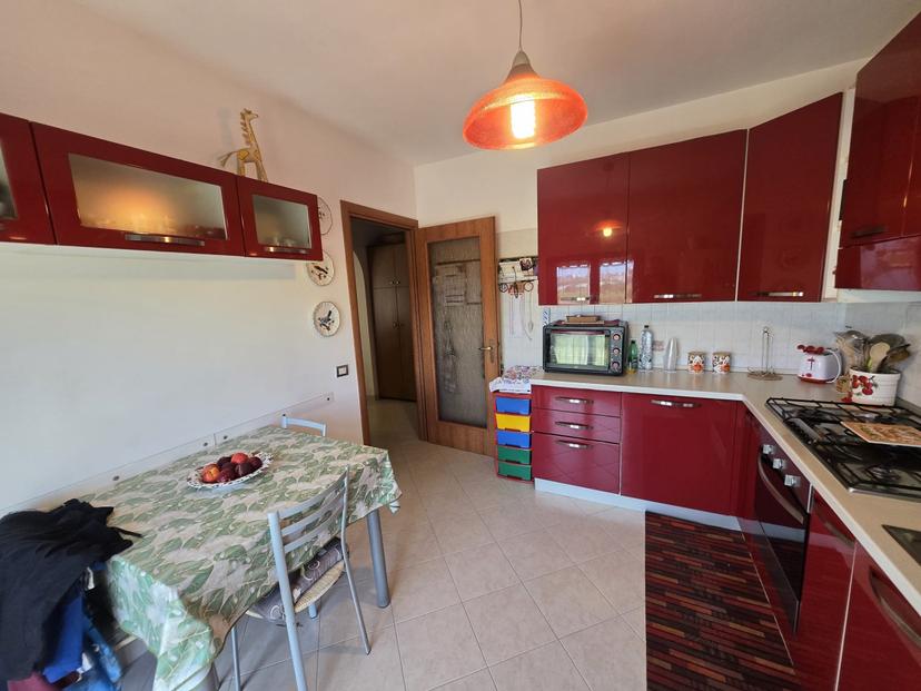 Quadrilocale in Via Primo Maggio, Davoli — foto 2 di 5