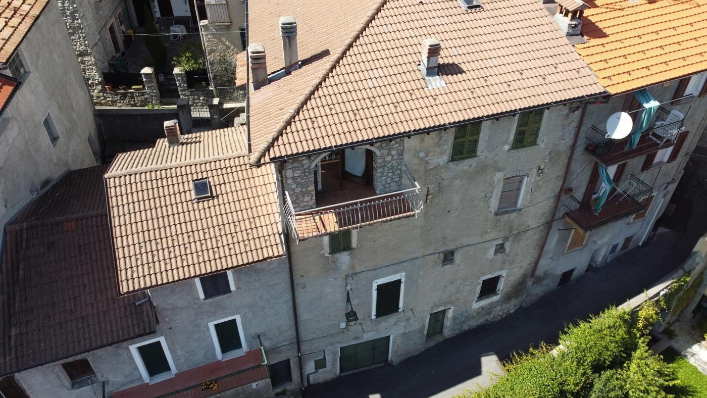 Casa indipendente in Via Cerasola 1, Alta Valle Intelvi