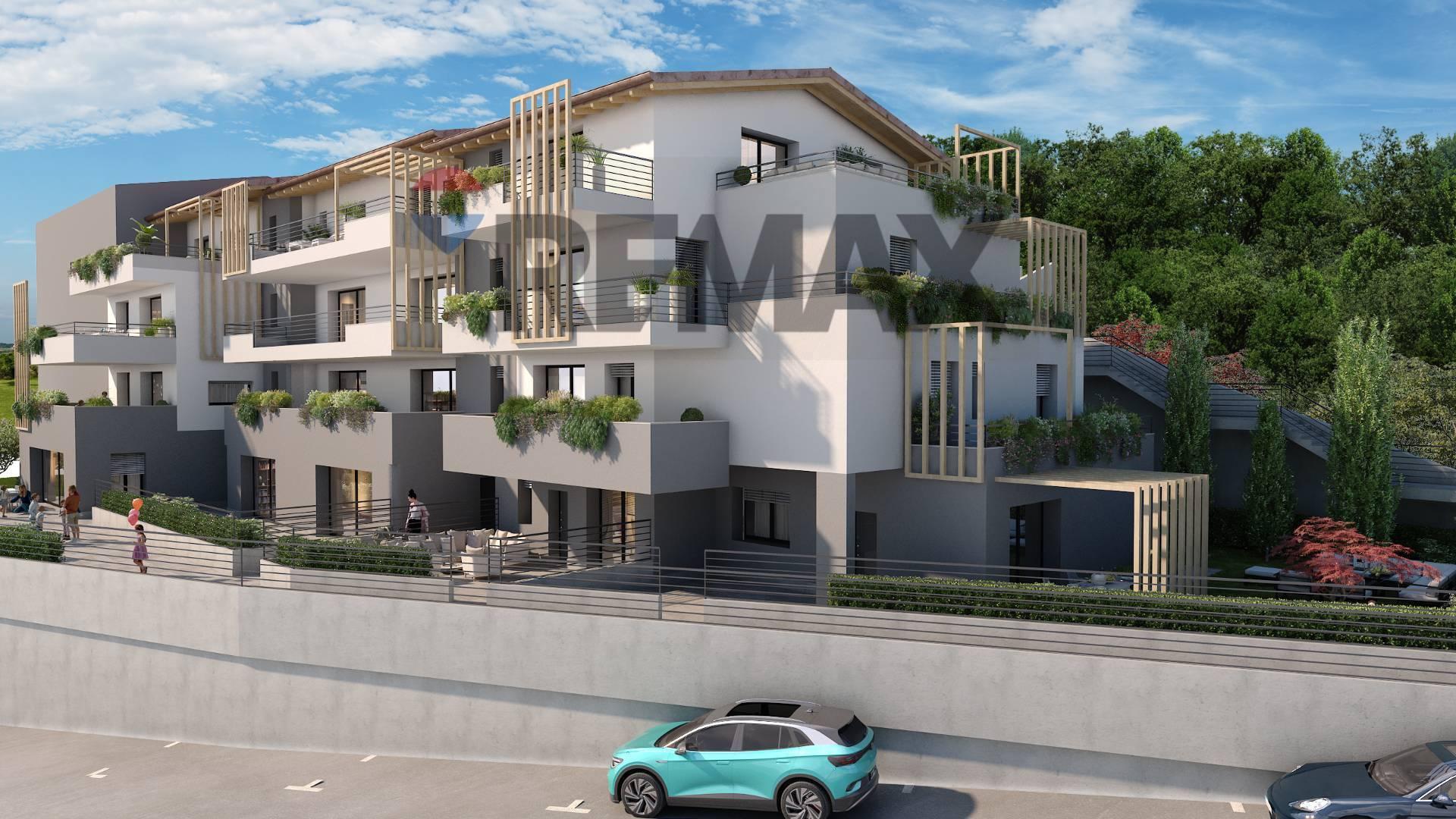 Quadrilocale in Via 4 Novembre 12, Ponteranica