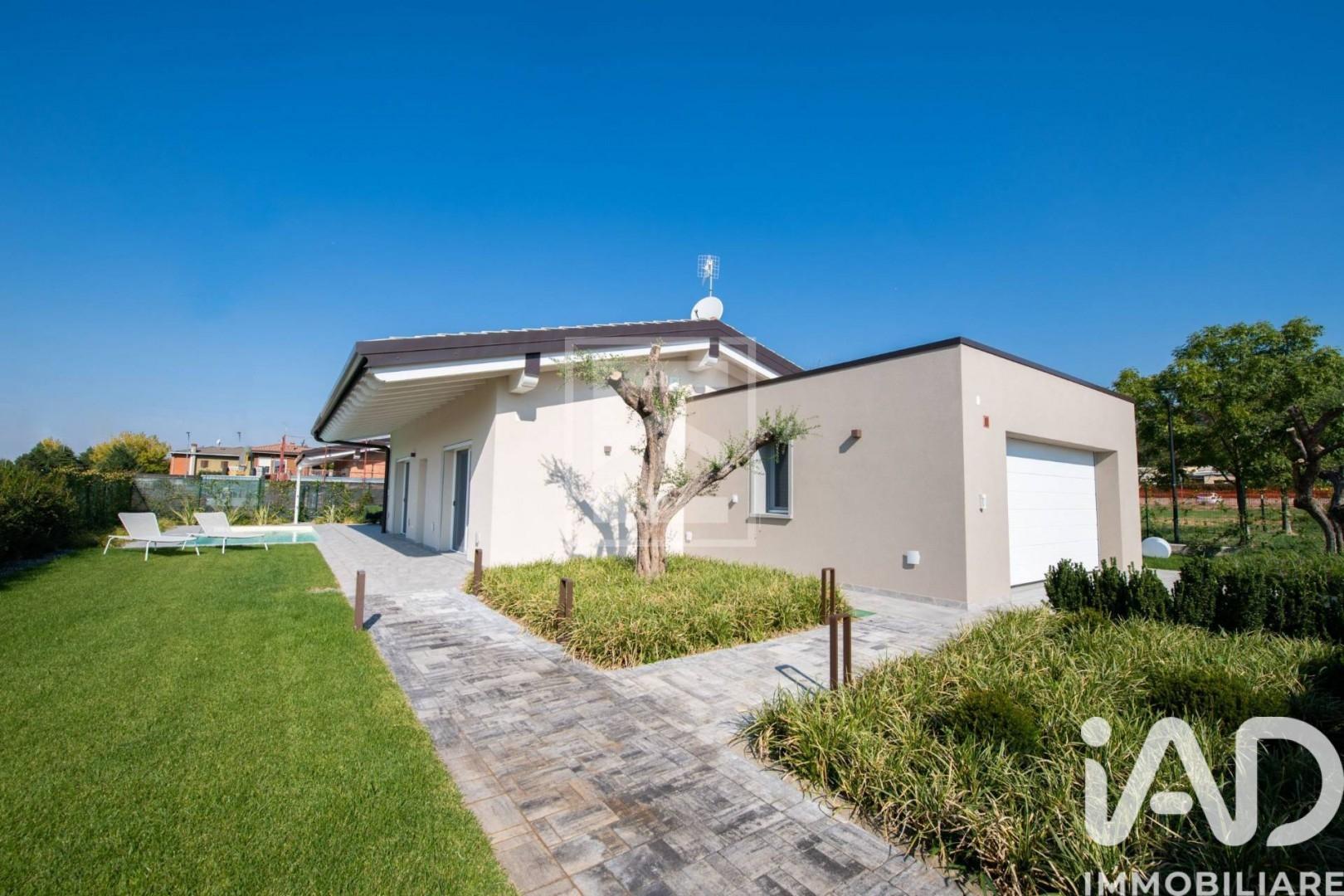 Villa in Strada Gabbione, Ponti sul Mincio