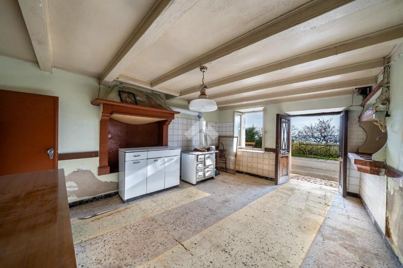 Casa indipendente in Contrada Balestre, Erbezzo — foto 2 di 5