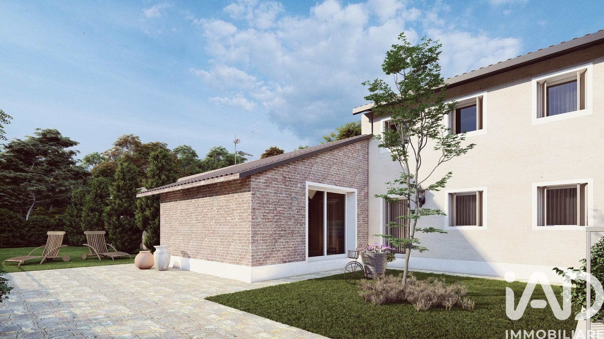 Villa in Viale Vittoria, Torri di Quartesolo
