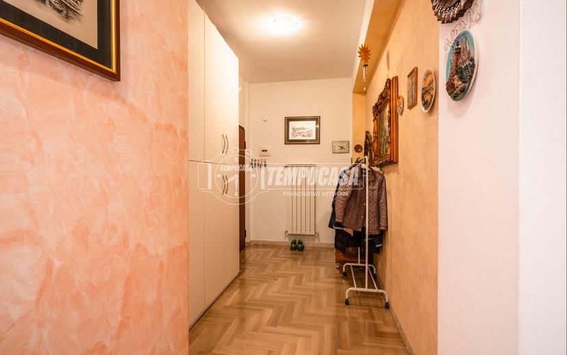 Trilocale in Via Ferdinando Magellano 6, Civitanova Marche — foto 3 di 5