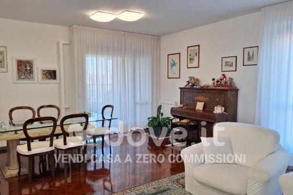Appartamento in Via Palmiro Togliatti 26, Pesaro — foto 2 di 5