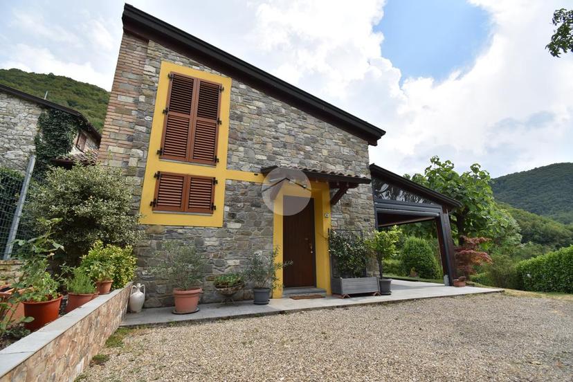 Casa indipendente in Via Ramiano 14, Calestano — foto 3 di 5