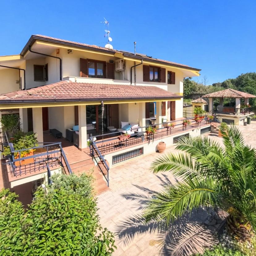 Villa in Via Colle Pisano, Frascati — foto 3 di 5