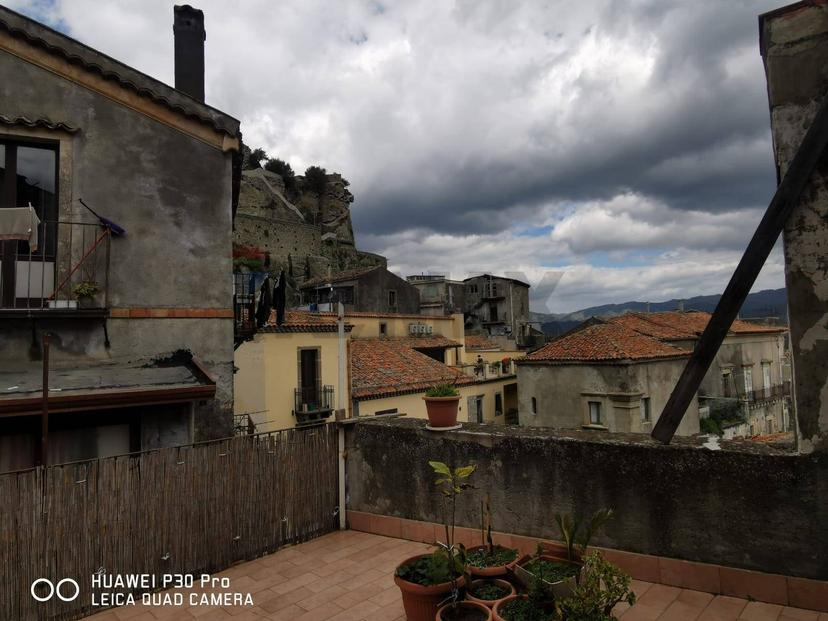 Casa indipendente in Via Savoia 8, Castiglione di Sicilia — foto 2 di 5