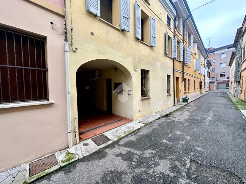 Monolocale in Via Carlo Cantoni 17, Guastalla — foto 2 di 5