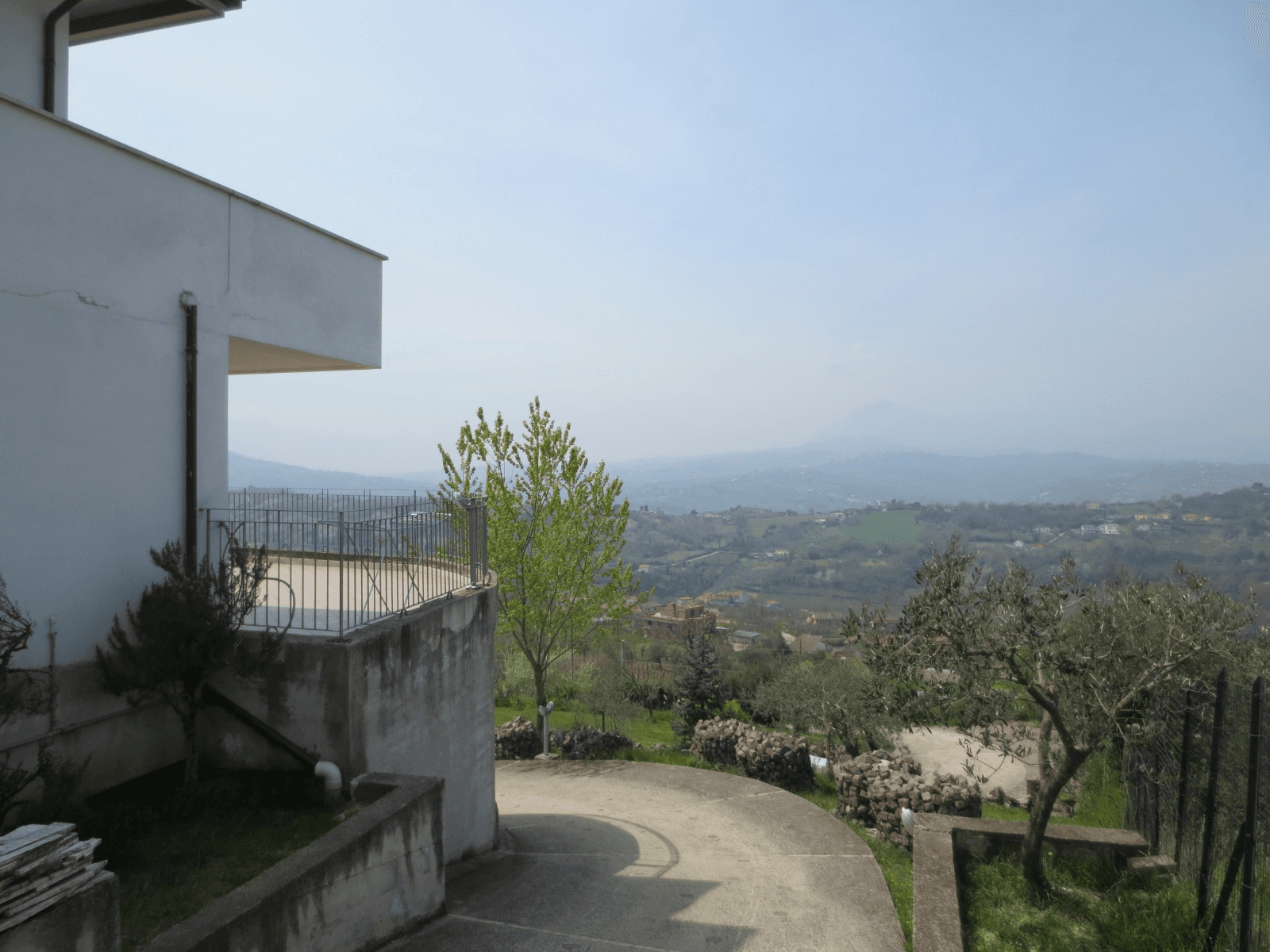 Villa unifamiliare in Contrada Madonna della Salute, Benevento
