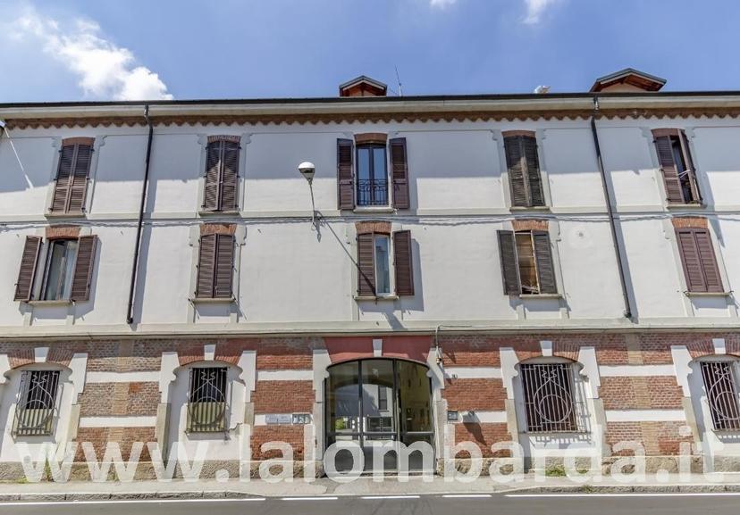 Trilocale in Via col di Lana 18, Monza — foto 3 di 5
