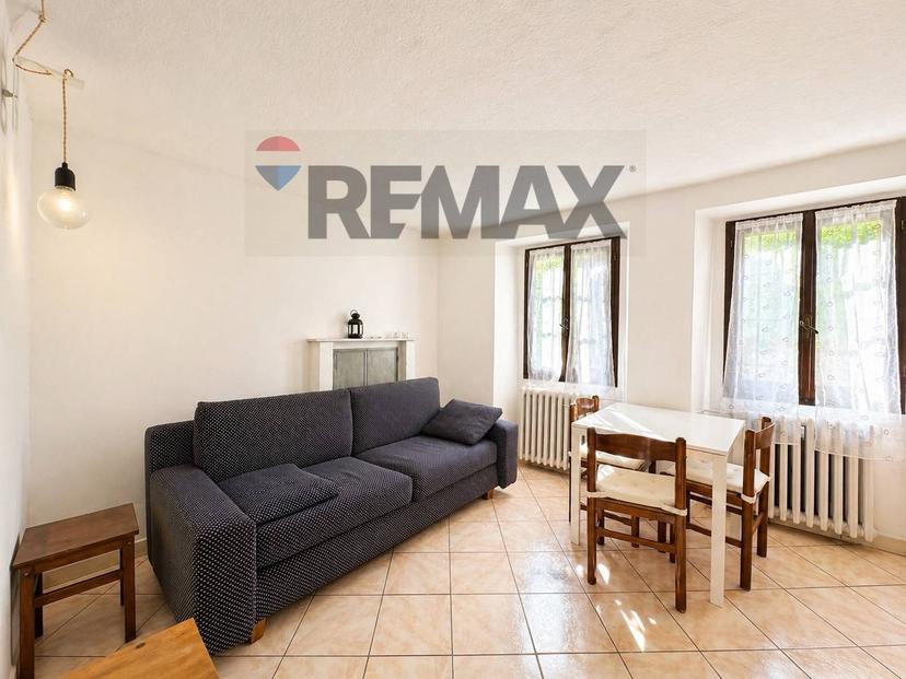 Casa indipendente in Via alla Chiesa 1, Meina — foto 3 di 5