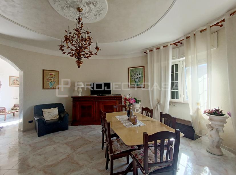 Villa in Via Santa Lucia 44, Scorrano — foto 3 di 5