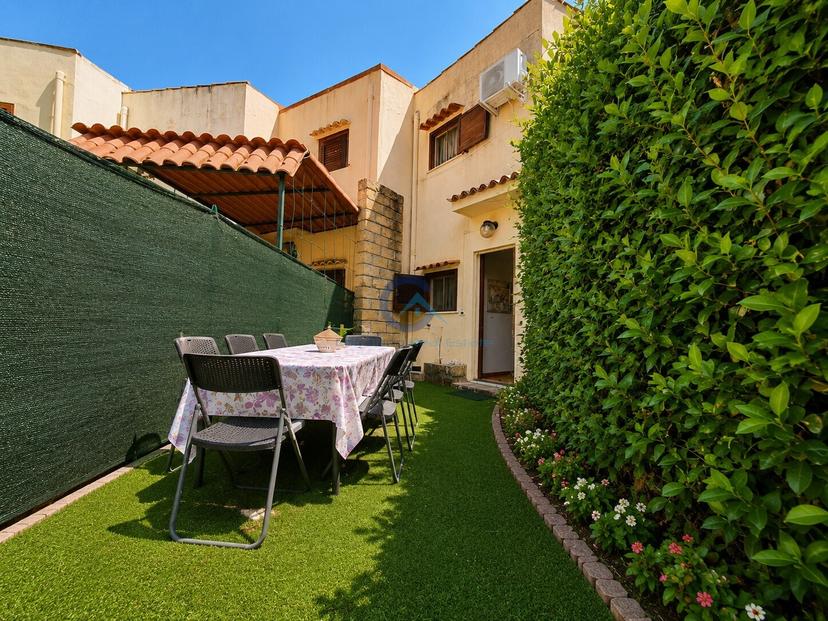 Villa a schiera, Stalettì — foto 2 di 5