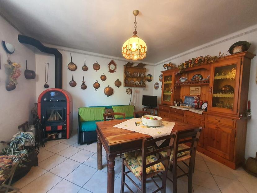 Villa unifamiliare in Frazione Oltris, Ampezzo