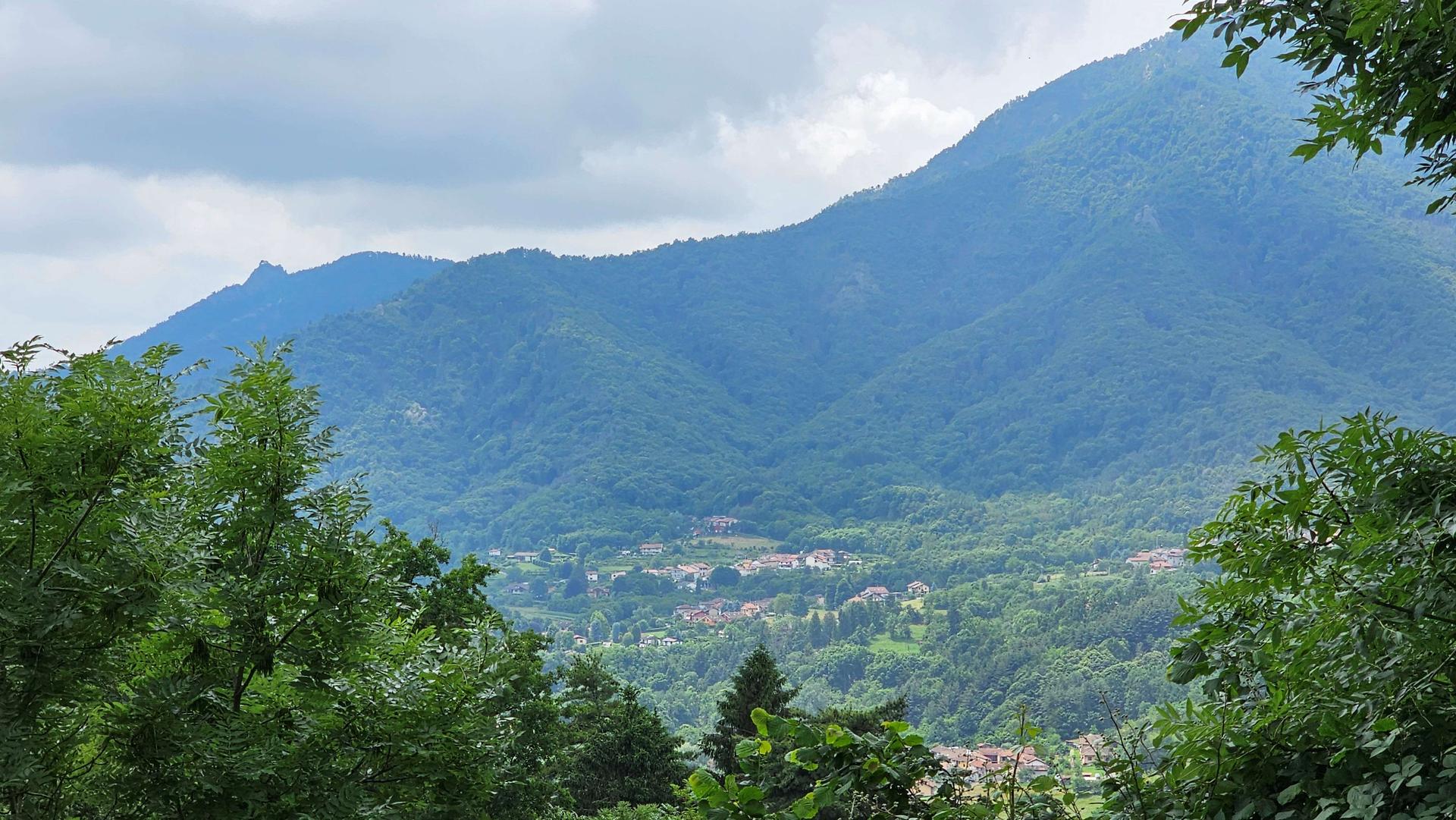 Casa indipendente in Via Giaveno 80, Cumiana