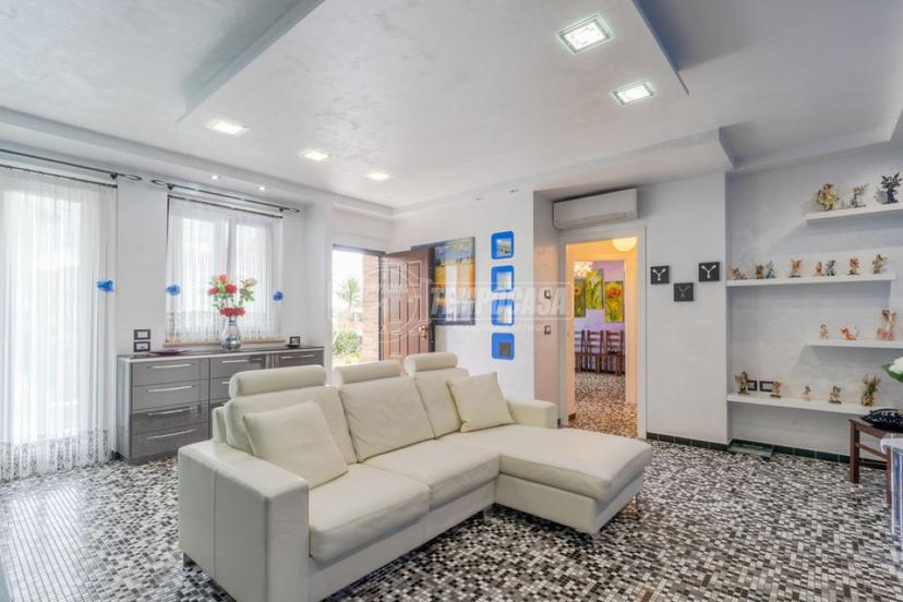 Trilocale in Via F.Lli Cervi 86//7, Montecosaro