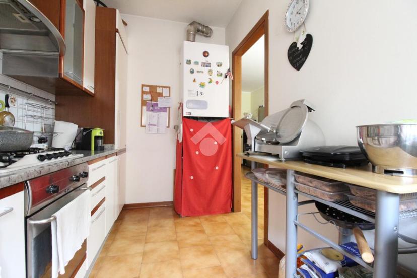 Trilocale in Via Canale 1, Casalgrande — foto 3 di 5