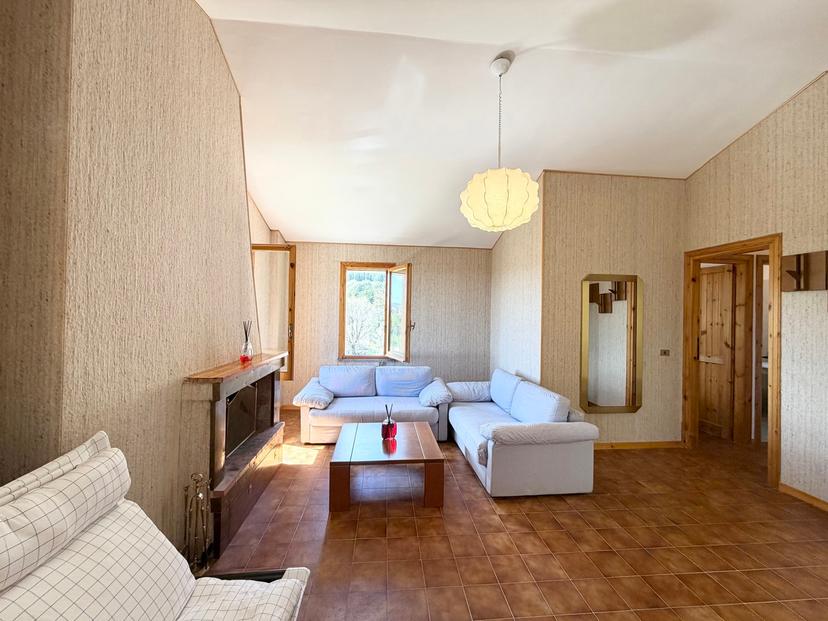 Quadrilocale in Via Capocroce Snc, Rocca di Cambio — foto 4 di 5