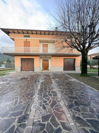 Villa in Via del Lavoro, Spello — foto 3 di 5