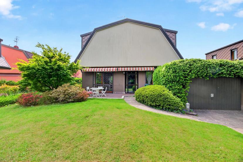 Villa in Via Campo Gallo, 49, Arese — foto 3 di 5