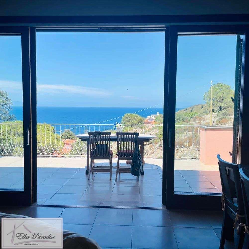 Villa unifamiliare in Via Il Faro, Marciana