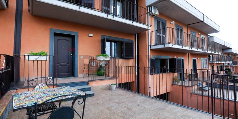 Villa a schiera in Via Nino Martoglio 18, Valverde — foto 5 di 5