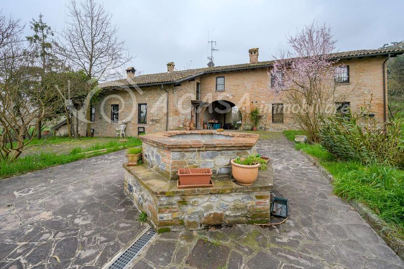 Villa unifamiliare in Via Grossardi 8, Medesano — foto 5 di 5