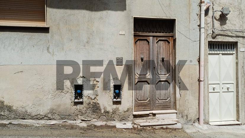 Casa indipendente in Via Bersagliere Giuseppe Urso Sn, Favara — foto 3 di 5