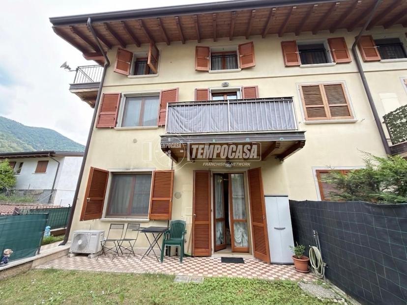 Trilocale in Via Guglielmo Marconi, Adrara San Martino — foto 3 di 5