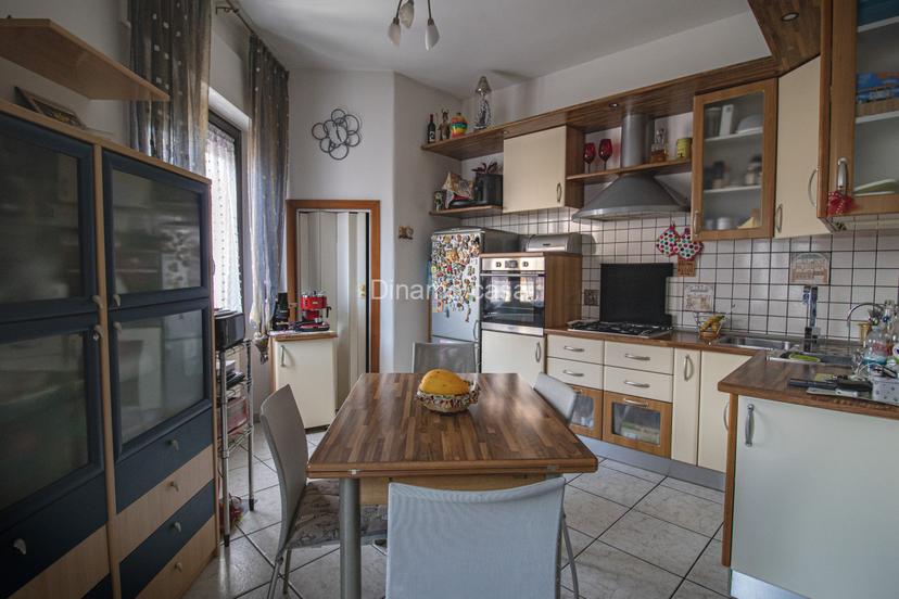 Trilocale in Via Rubieri, Prato