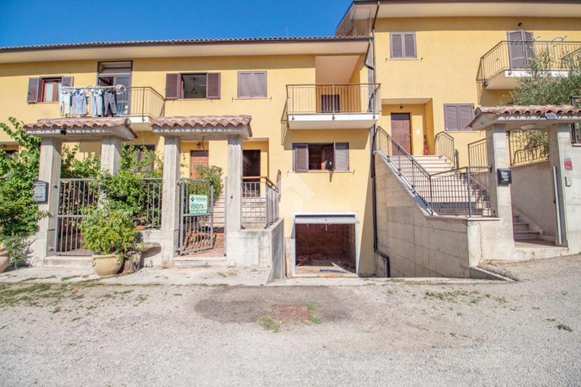 Villa a schiera in Via Case Sparse, Cittaducale — foto 4 di 5