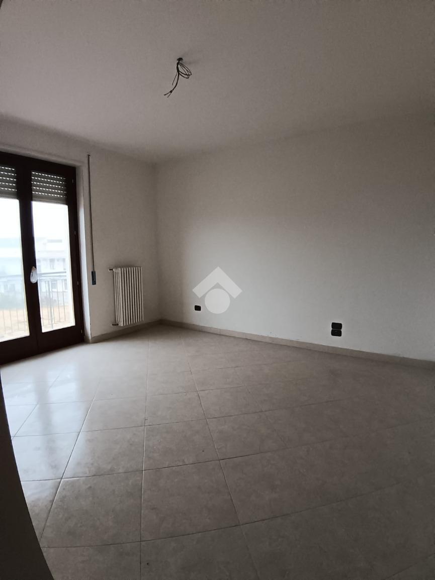 Appartamento in Viale della Repubblica 76, Cassano delle Murge
