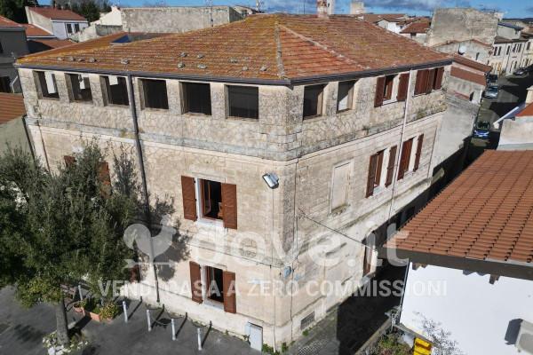 Villa in Via Fratelli l. P. Chessa 56, Thiesi — foto 3 di 5