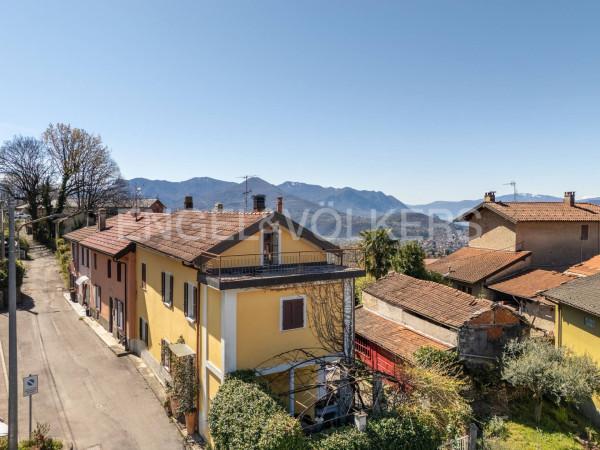 Villa a schiera in Via Bedea 4, Luino