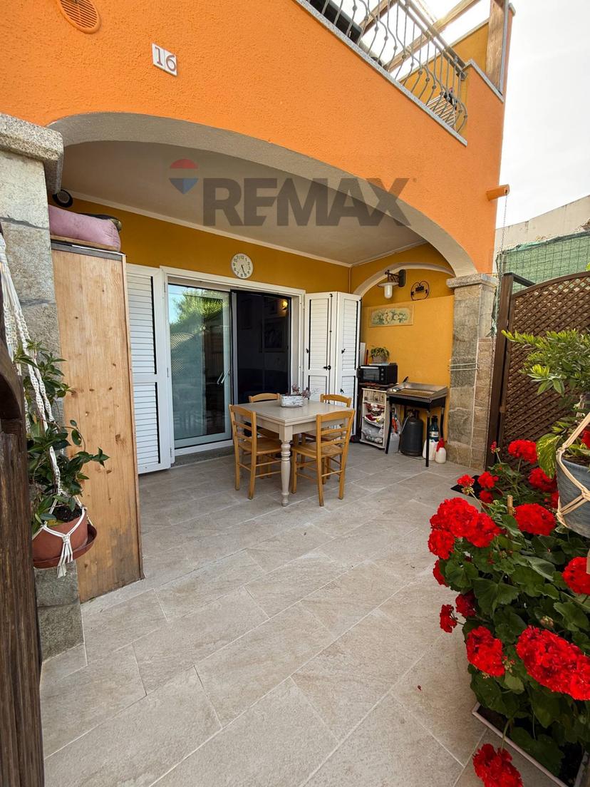 Villa a schiera in Via Nuoro Snc, Valledoria — foto 4 di 5
