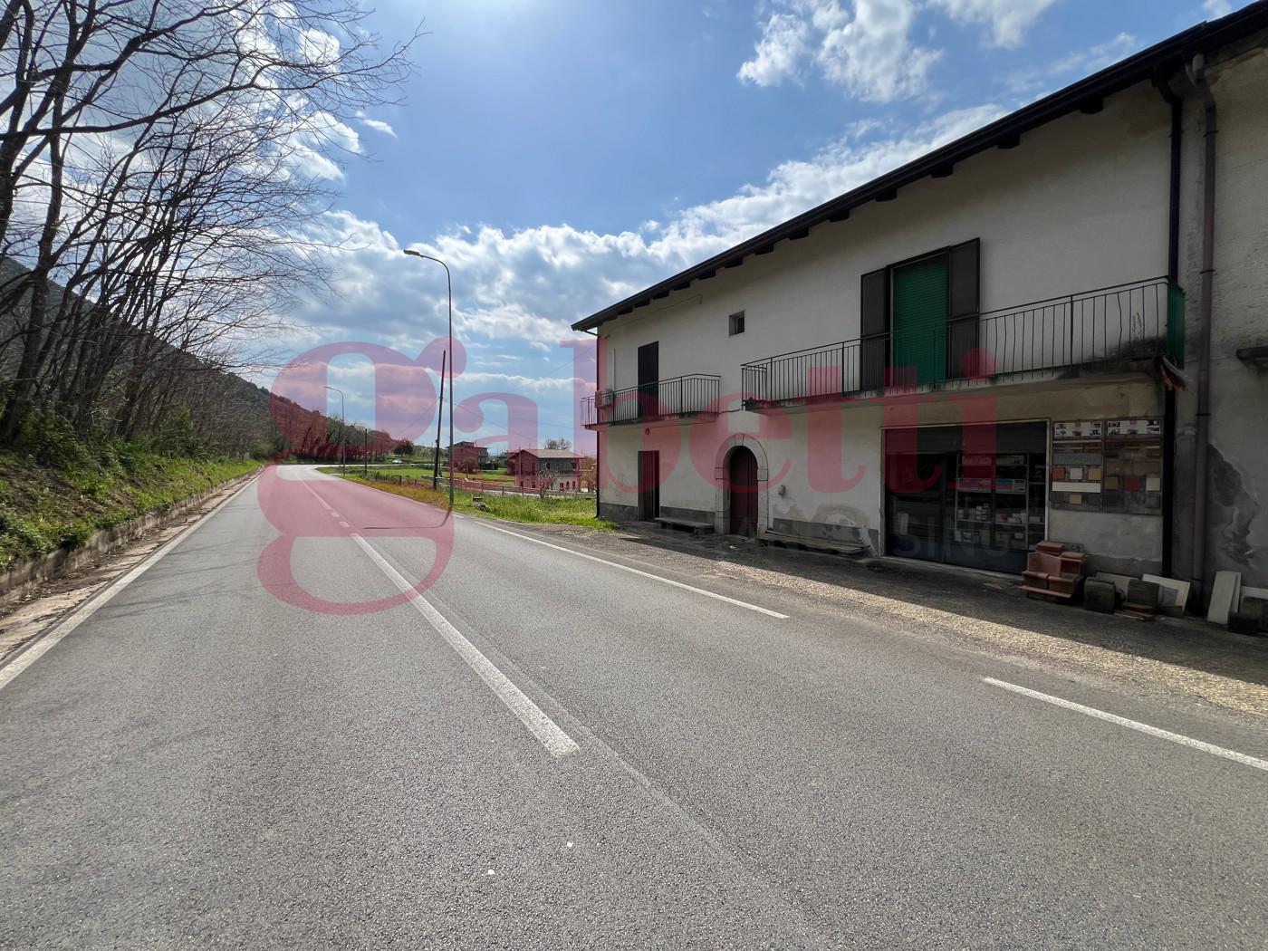 Trilocale in Contrada Cortesano Snc, Faicchio