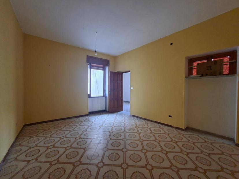 Appartamento in Via Torre 30, Castel Morrone — foto 2 di 5