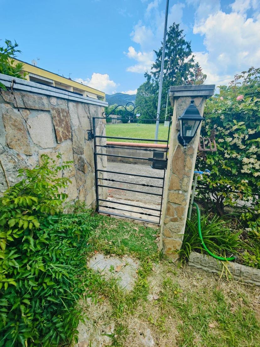 Villa a schiera, Luni — foto 4 di 5