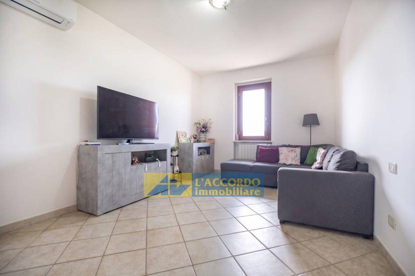 Appartamento in Via Pignatelli, Cepagatti