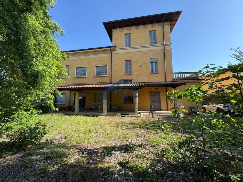 Villa in Via Don Giovanni Minzoni 5, Rovato — foto 3 di 5