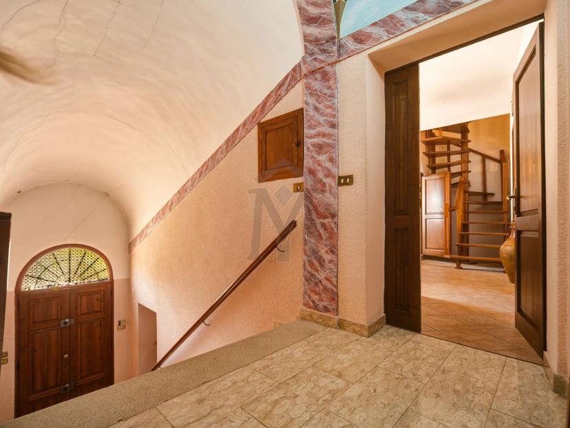 Casa indipendente in Roma 37, Quattro Castella — foto 3 di 5