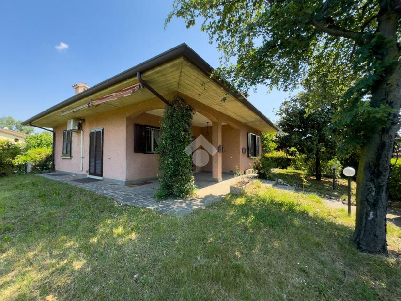 Villa in Via Tagliamento 1, Inzago