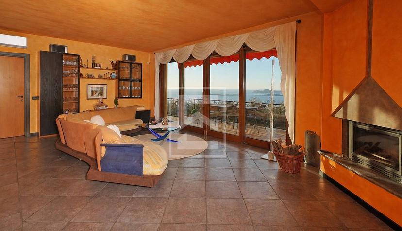 Villa in Via Belvedere, Gardone Riviera — foto 3 di 5
