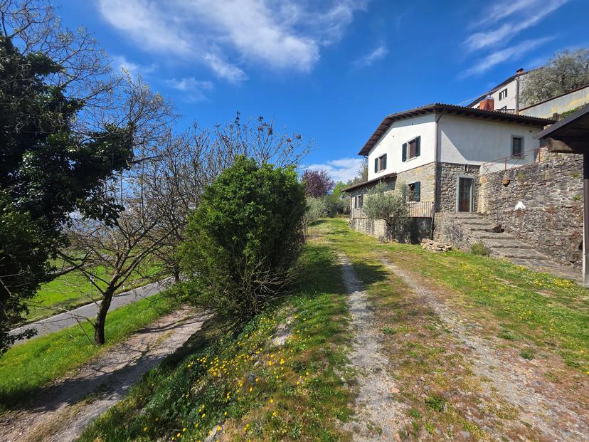 Villa unifamiliare in Via Soccorso, Castiglione di Garfagnana — foto 2 di 5