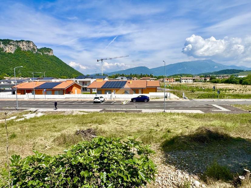 Villa in Via dei Ciliegi 44, Affi — foto 4 di 5
