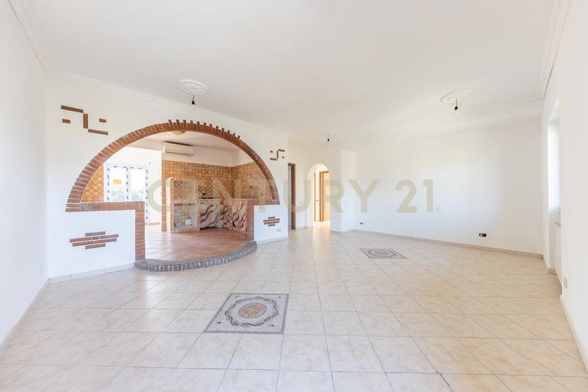 Villa in Via Ombrone 9, Aprilia — foto 3 di 5