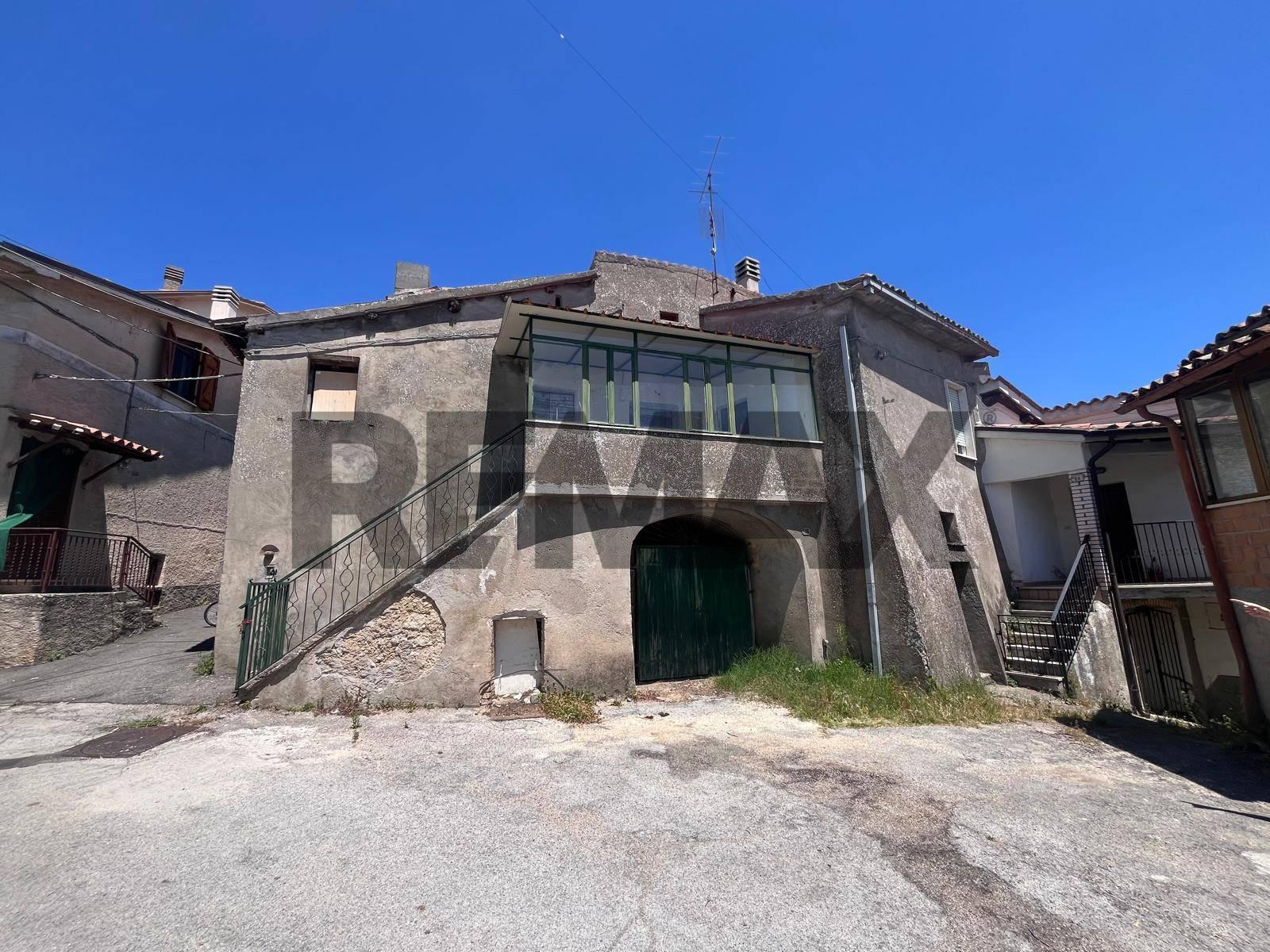 Casa indipendente, Belmonte in Sabina